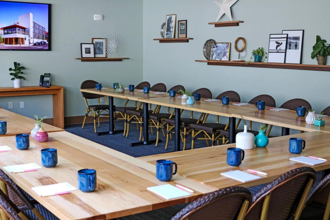 East Austin Hotel מראה חיצוני תמונה